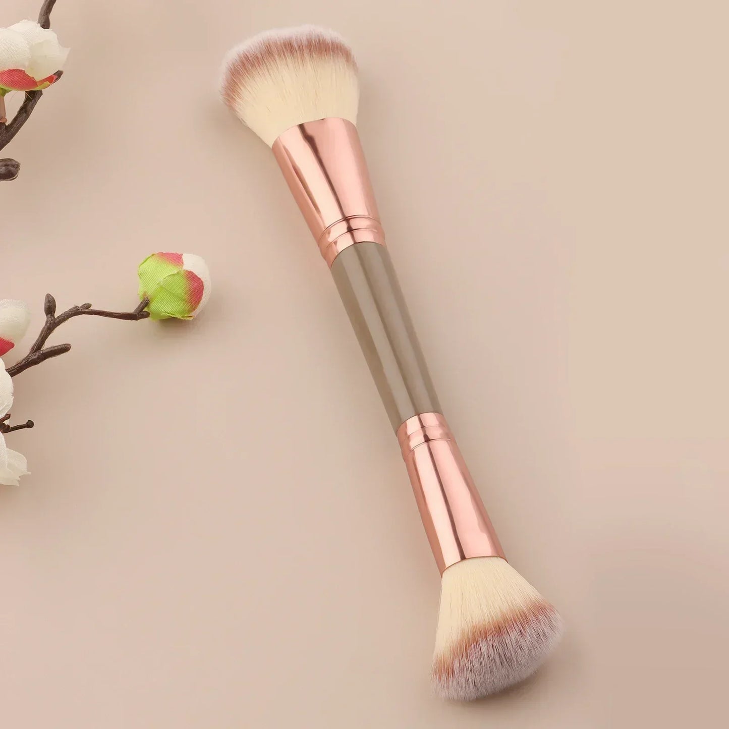 Single Dual-Ended Beauty Brush, Round Blush Brush + Large Powder Brush Soft Bristle Facial Makeup Tool